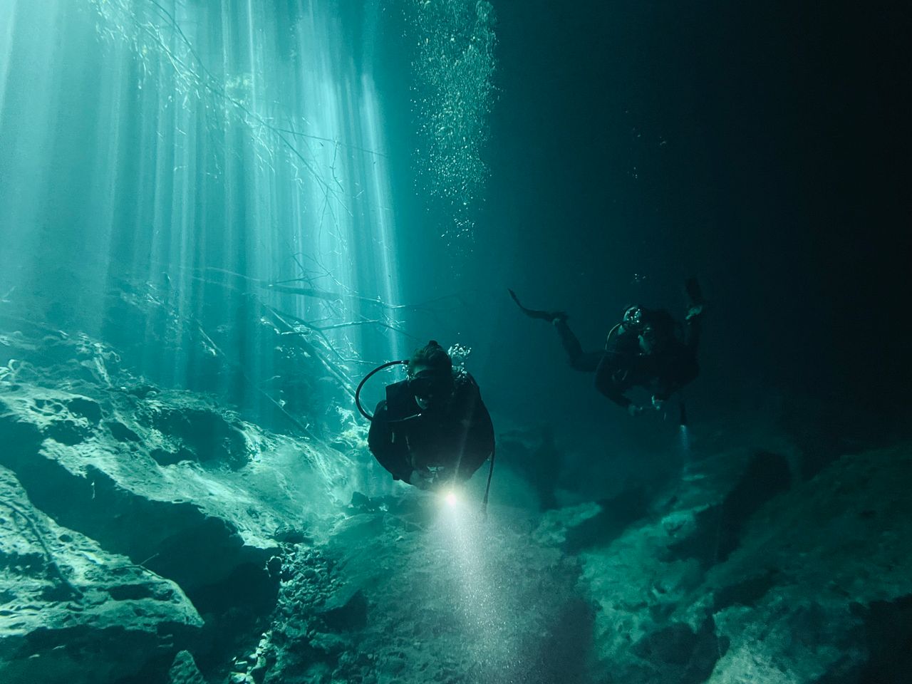 Diving operations on site